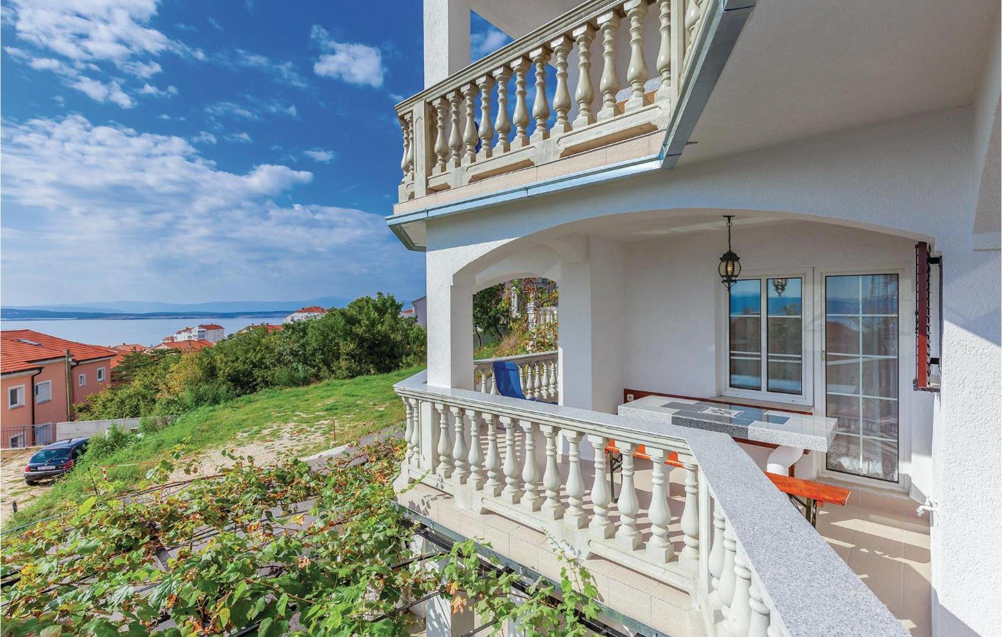 1 Bedroom Cozy Apartment In Crikvenica Εξωτερικό φωτογραφία