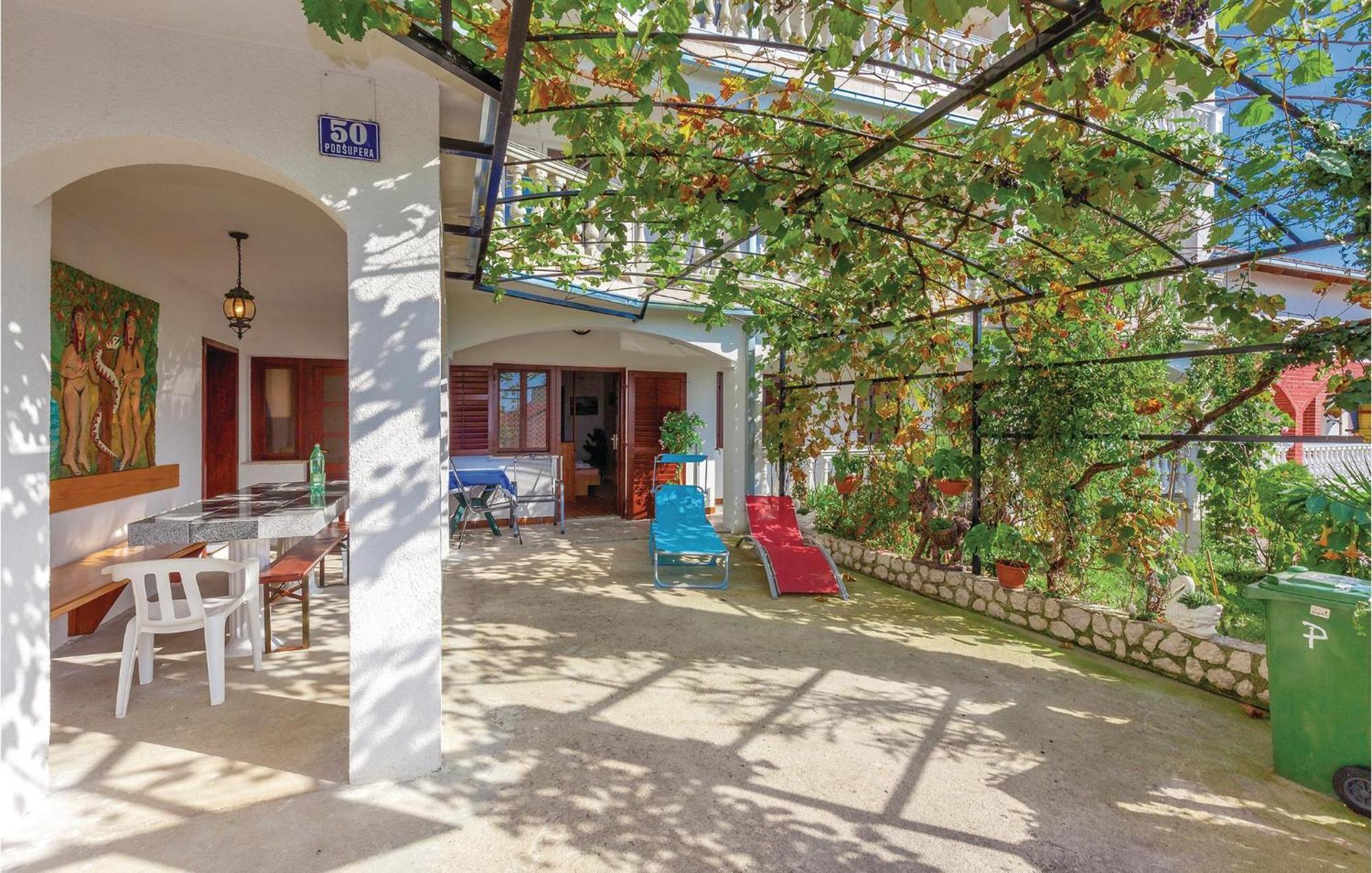 1 Bedroom Cozy Apartment In Crikvenica Εξωτερικό φωτογραφία
