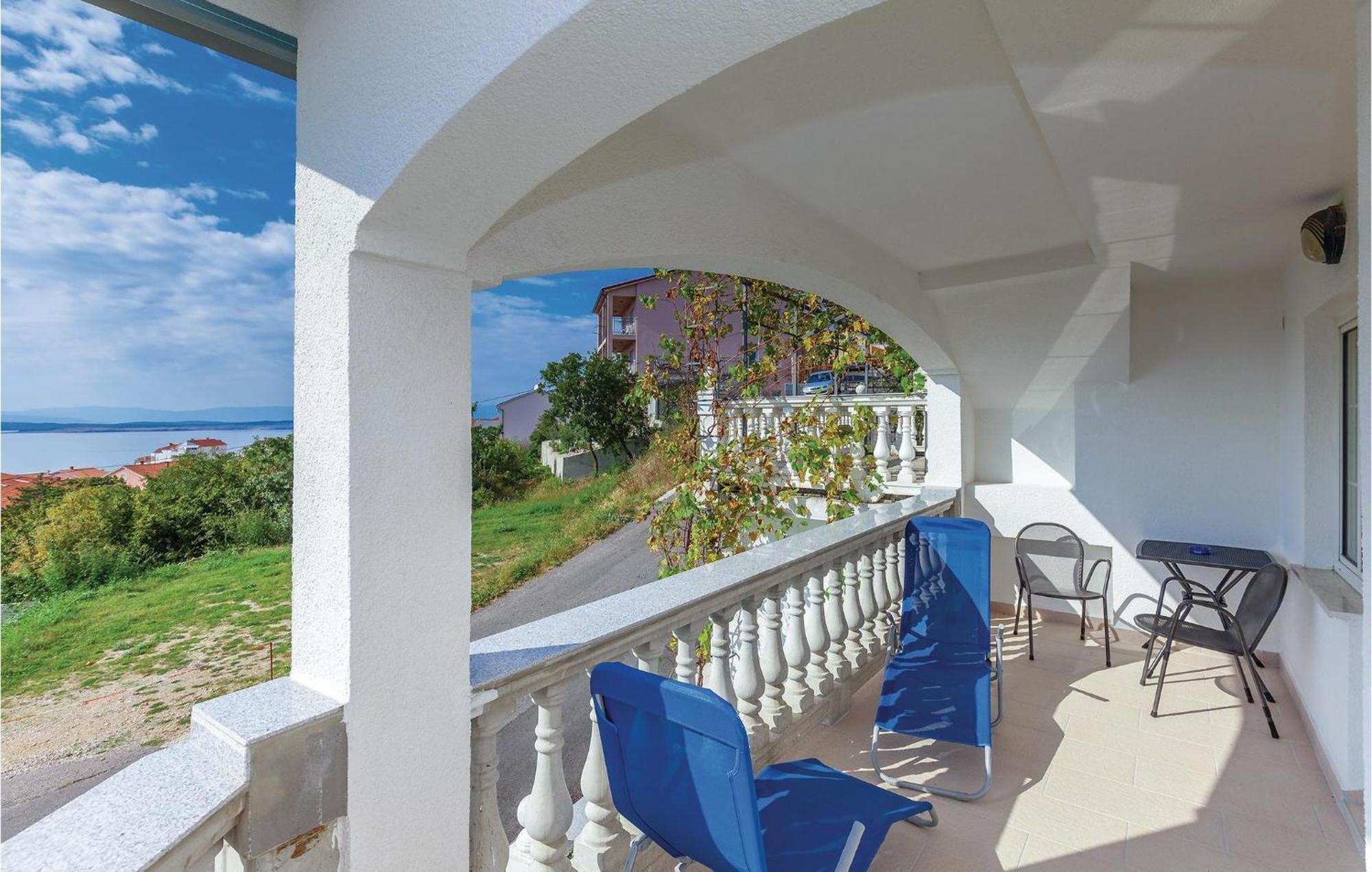 1 Bedroom Cozy Apartment In Crikvenica Εξωτερικό φωτογραφία