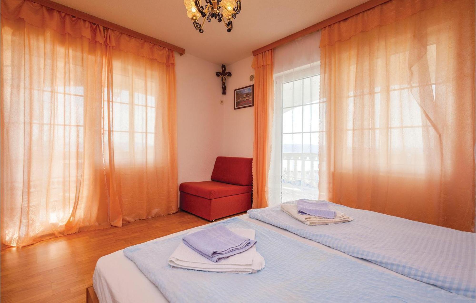 1 Bedroom Cozy Apartment In Crikvenica Εξωτερικό φωτογραφία