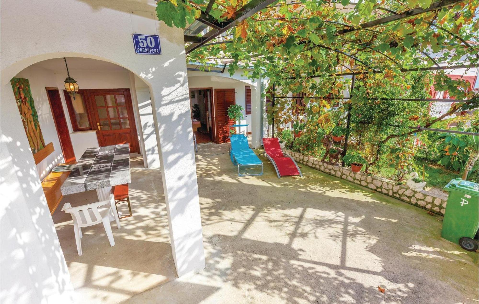 1 Bedroom Cozy Apartment In Crikvenica Εξωτερικό φωτογραφία